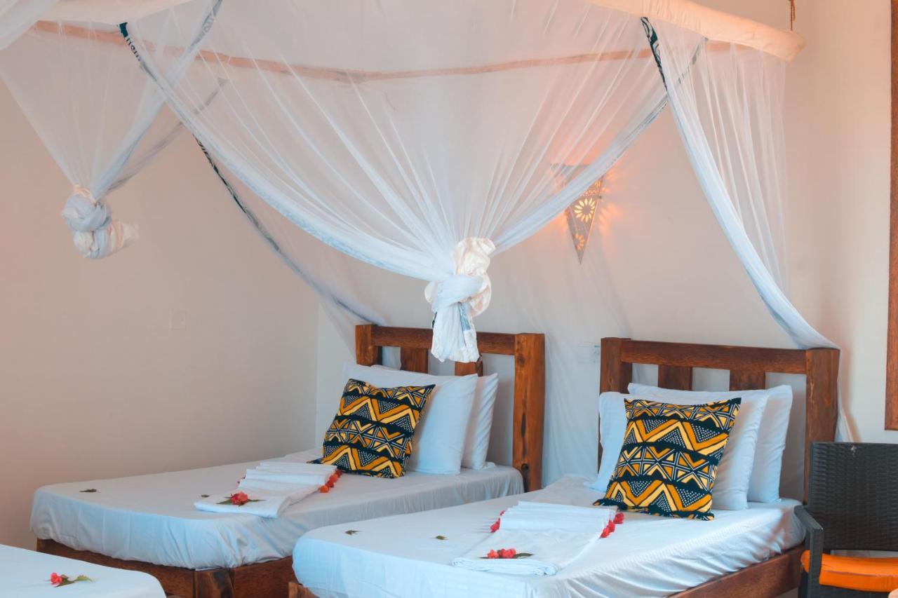Zanzibar Kusini Beach Bungalows Hotel Kizimkazi Exterior foto